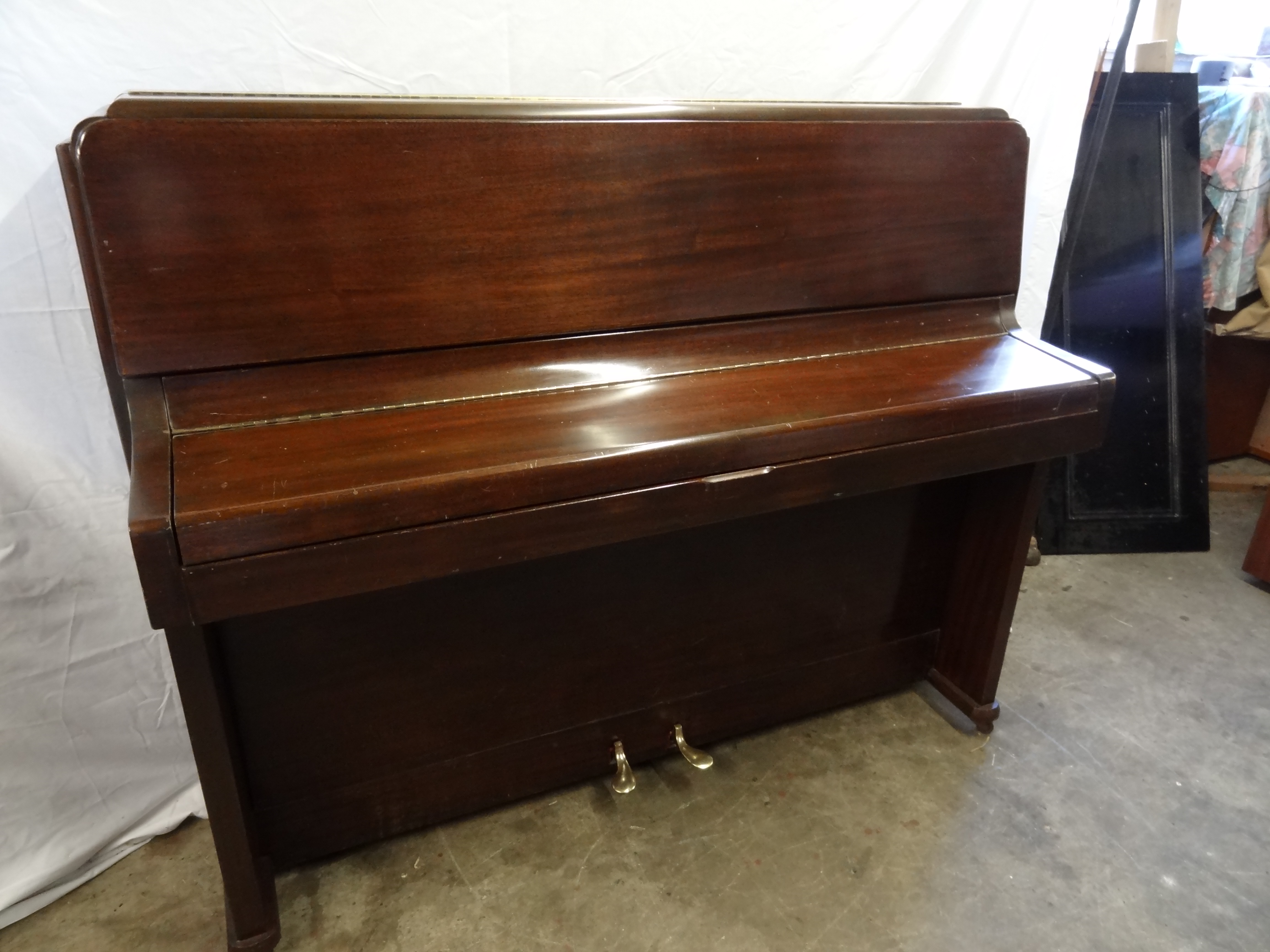 Knight Upright Piano in Mahogany Case 5